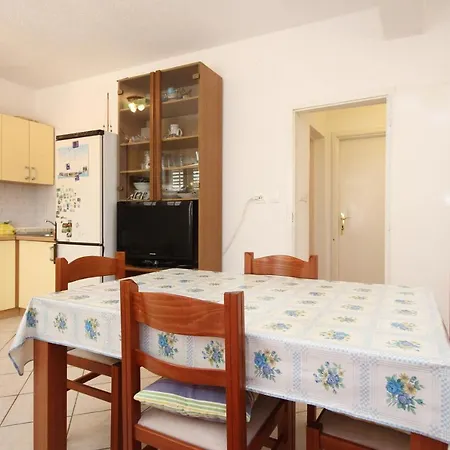 633c Apartman Viganj